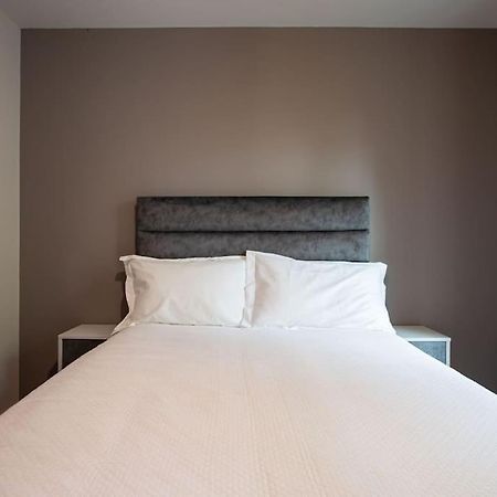 Stunning 2Br Next To The City Airport Bhd - Free Parking Belfast Exterior foto